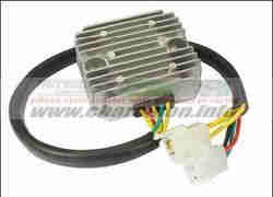 régulateur pour honda 650cc nx dominator année 88 89  - Image 1